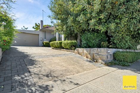 380 Flinders St, Nollamara, WA 6061