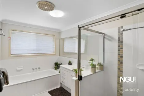 Property photo of 5 Mastwood Court Brassall QLD 4305