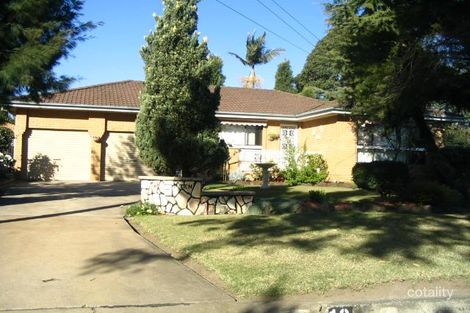 Property photo of 10 Magree Crescent Chipping Norton NSW 2170