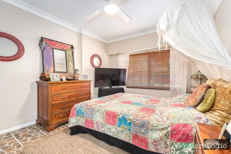Property photo of 22 Trade Winds Drive Helensvale QLD 4212