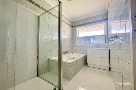 11 Warwick Rd, Sunshine North, VIC 3020