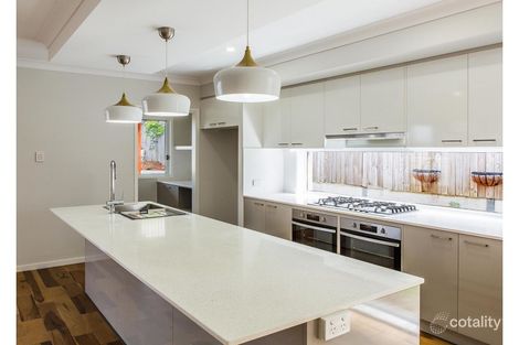 Property photo of 10 Adelaide Crescent Ormeau Hills QLD 4208