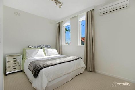 Property photo of 2/19 Roxburgh Street Ascot Vale VIC 3032