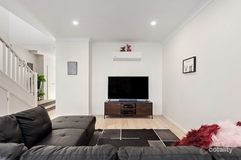 Property photo of 18 Coldstream Lane Gledswood Hills NSW 2557