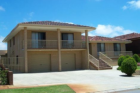 17 Sittella St, Stirling, WA 6021