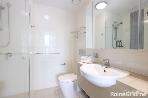 Property photo of 1411/3018 Surfers Paradise Boulevard Surfers Paradise QLD 4217