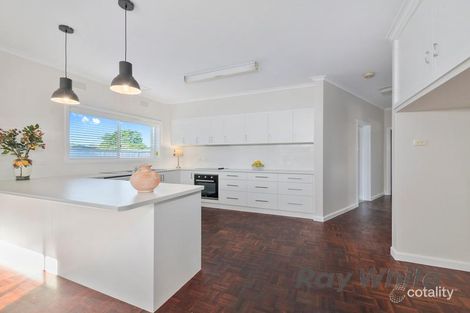 Property photo of 30 Parkview Parade Benalla VIC 3672