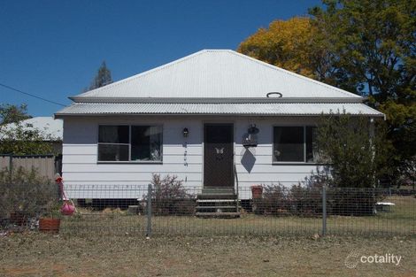 2 Castle St, Chinchilla, QLD 4413