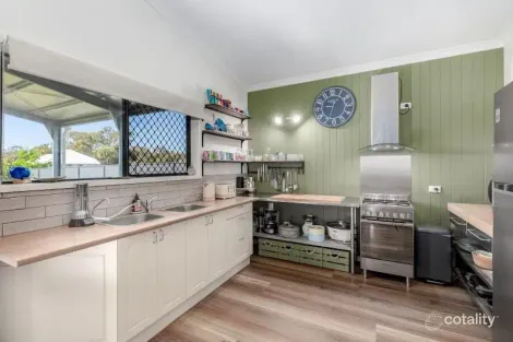 Property photo of 10 Themeda Way Poona QLD 4650