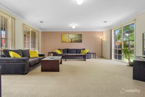 Property photo of 13 Vista Close Gisborne VIC 3437