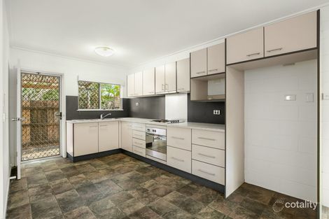 Property photo of 2/98 Reservoir Road Manoora QLD 4870
