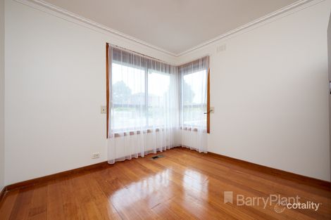 Property photo of 3 Loris Street Springvale South VIC 3172