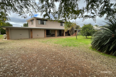 7 Robert St, St George, QLD 4487