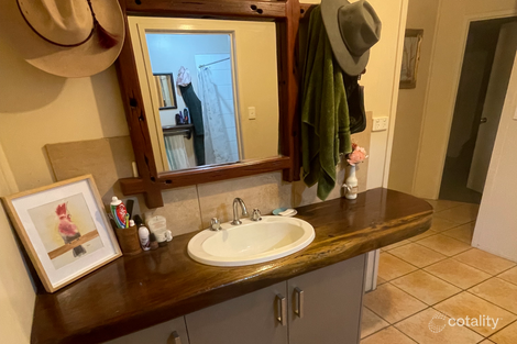 Property photo of 7 Robert Street St George QLD 4487