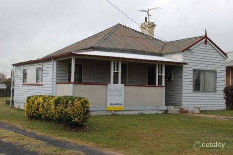 Property photo of 19 Mossman Street Glen Innes NSW 2370