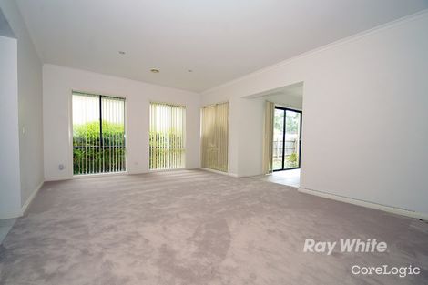 Property photo of 2 Sovereign Manors Crescent Rowville VIC 3178