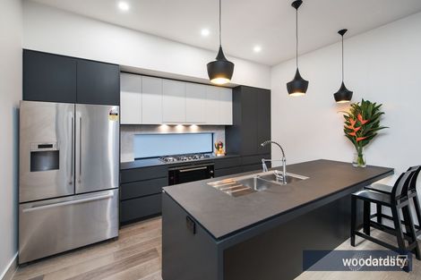 Property photo of 1/16 Tiller Street Burwood East VIC 3151