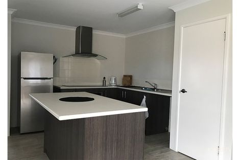 Property photo of 6 Canunda Way Yanchep WA 6035