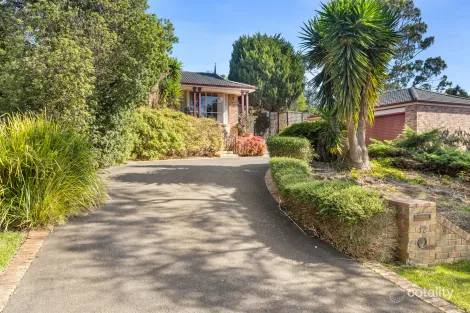 12 Sweetwater Dr, Frankston South, VIC 3199