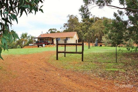 161 Leschenaultia Dr, Chittering, WA 6084