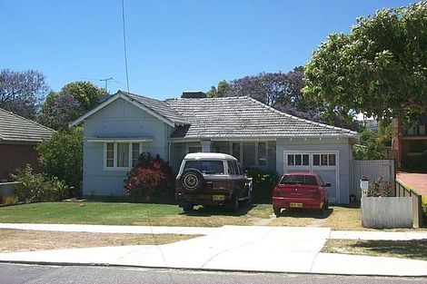 Property photo of 32 Kirkham Hill Terrace Maylands WA 6051