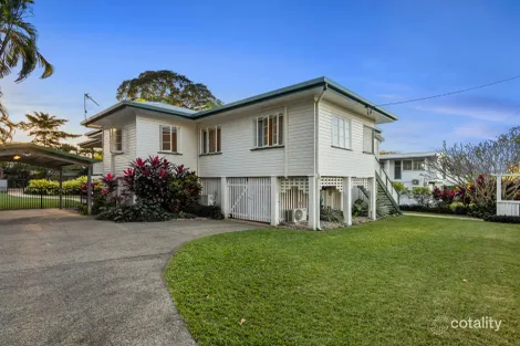 8 Dalgety St, Stratford, QLD 4870