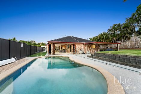 17 Hopkins St, Petrie, QLD 4502