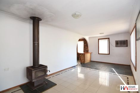 Property photo of 7 Gabo Crescent Sadleir NSW 2168