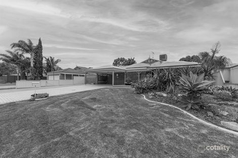 Property photo of 13 Berkeley Close Greenfields WA 6210