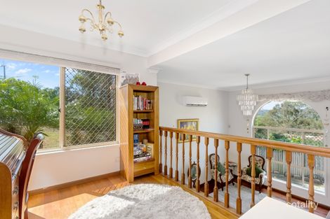Property photo of 9 Hillside Crescent Edens Landing QLD 4207