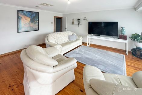 Property photo of 53 Dobell Avenue Sunbury VIC 3429
