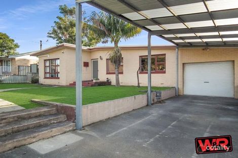 Property photo of 4 Pearl Street Yakamia WA 6330