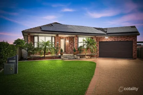 4 Juba Cl, St Clair, NSW 2759