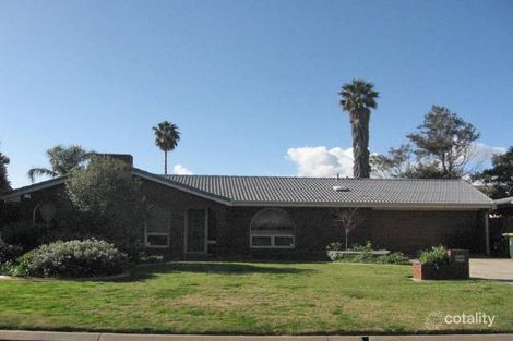 27 Lambert Ave, West Lakes Shore, SA 5020