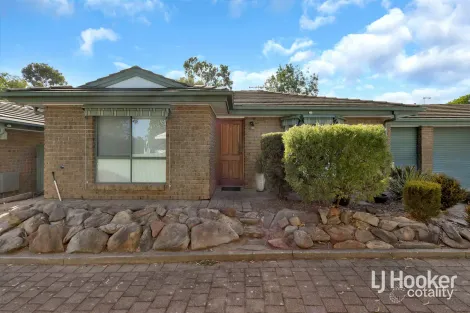 Property photo of 2/12 Fleming Avenue Ridgehaven SA 5097