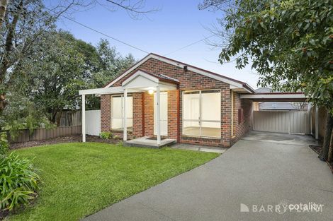 2/4 Surrey Rd W, Croydon, VIC 3136