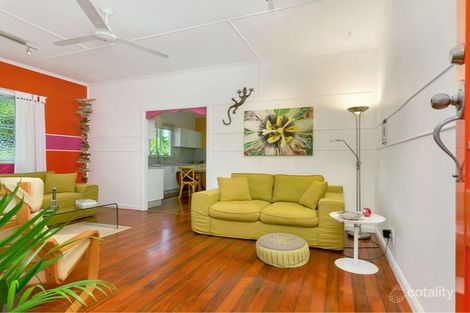 Property photo of 7 Gummow Close Whitfield QLD 4870