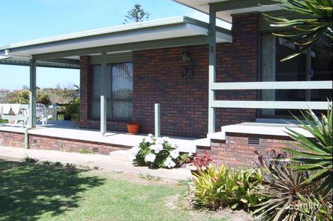 Property photo of 64 Noble Parade Dalmeny NSW 2546