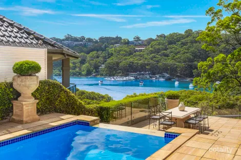 74 Griffin Pde, Illawong, NSW 2234