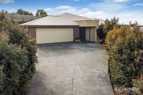 4 Oswin Ct, Sunbury, VIC 3429