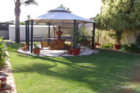 43 Marangaroo Dr, Marangaroo, WA 6064