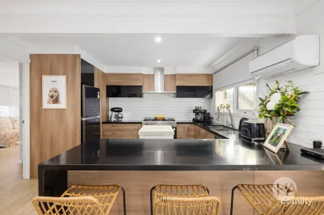 Property photo of 4 Sunset Court Balnarring VIC 3926