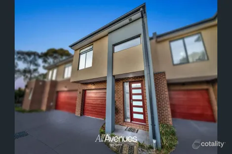 18 Scott Rd, Cranbourne South, VIC 3977