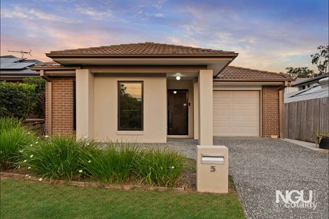 5 Capricorn Cres, Springfield Lakes, QLD 4300