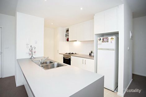 Property photo of 102/72 Altona Street Kensington VIC 3031