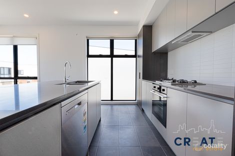 Property photo of 10 Cahill Street St Albans VIC 3021