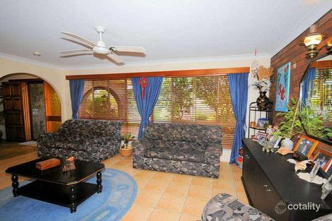 Property photo of 25 Dover Street Pialba QLD 4655