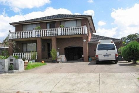 11 Koroit Pl, Taylors Lakes, VIC 3038