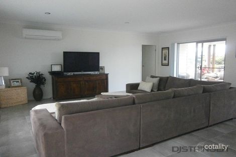 Property photo of 22 Sunnycrest Drive Terranora NSW 2486