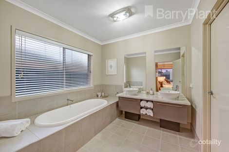 Property photo of 6 Florey Avenue Point Cook VIC 3030